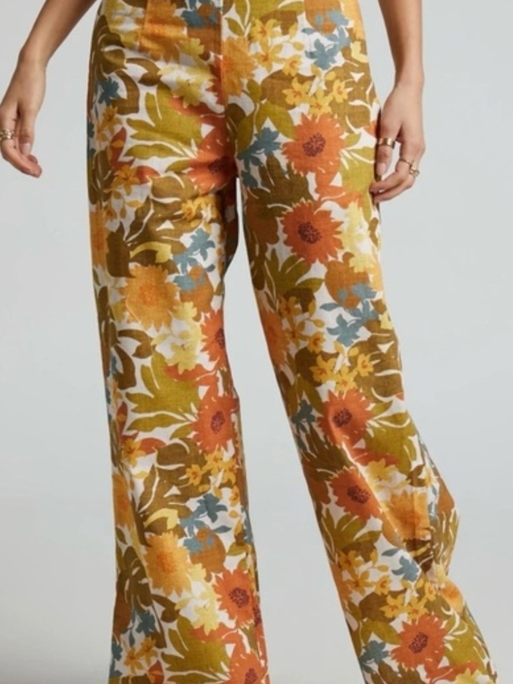 Amalie The Label - Emerson Flare Linen Pant Sz 6 (M)